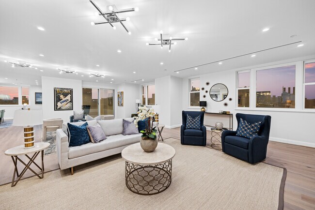 Building Photo - 801 Key Hwy