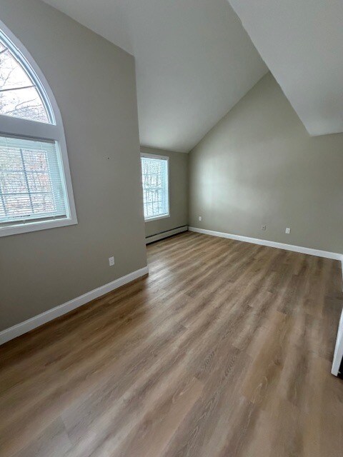 Building Photo - 1465 Hooksett Rd