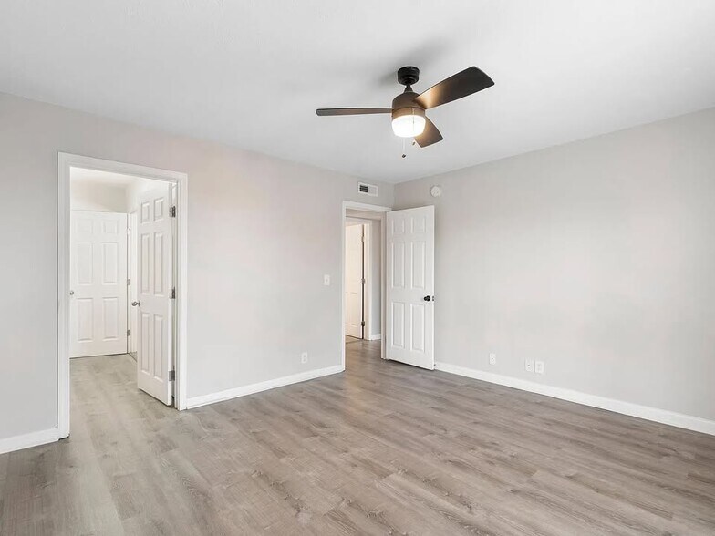 Building Photo - 420 Elysian Fields Rd