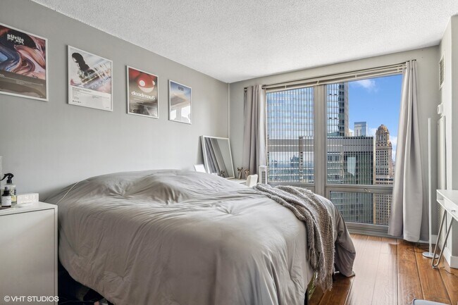 Building Photo - 440 N Wabash Ave