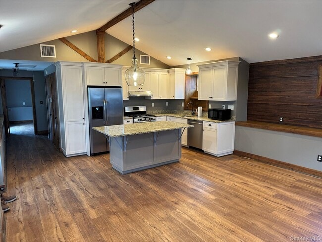 Building Photo - 2561 NY-302