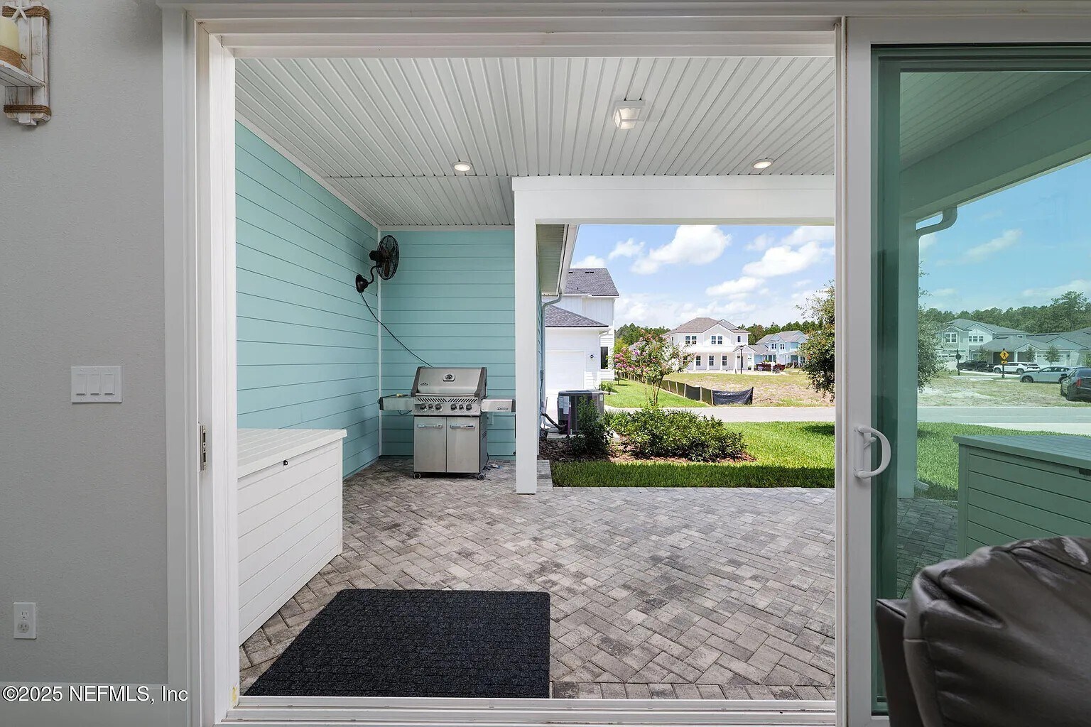 Building Photo - 40 Blue Hampton Dr