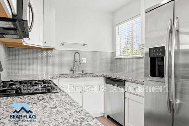 Building Photo - 4551 Orinda Way