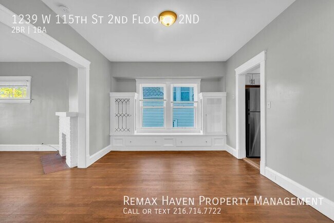 Building Photo - 1239 W 115th St