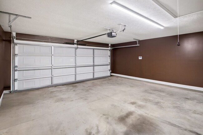 Building Photo - 7367 Heathermoore Loop