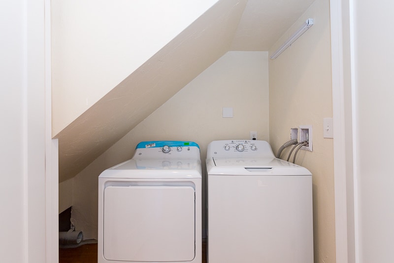 Building Photo - 9 Rock Valley Ave