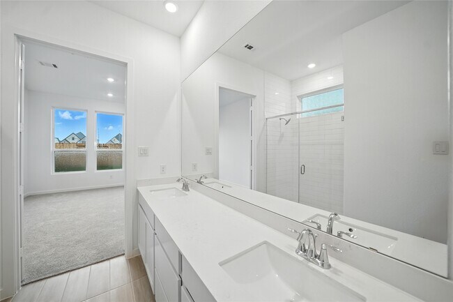 Building Photo - 31218 Anna Mdws Dr