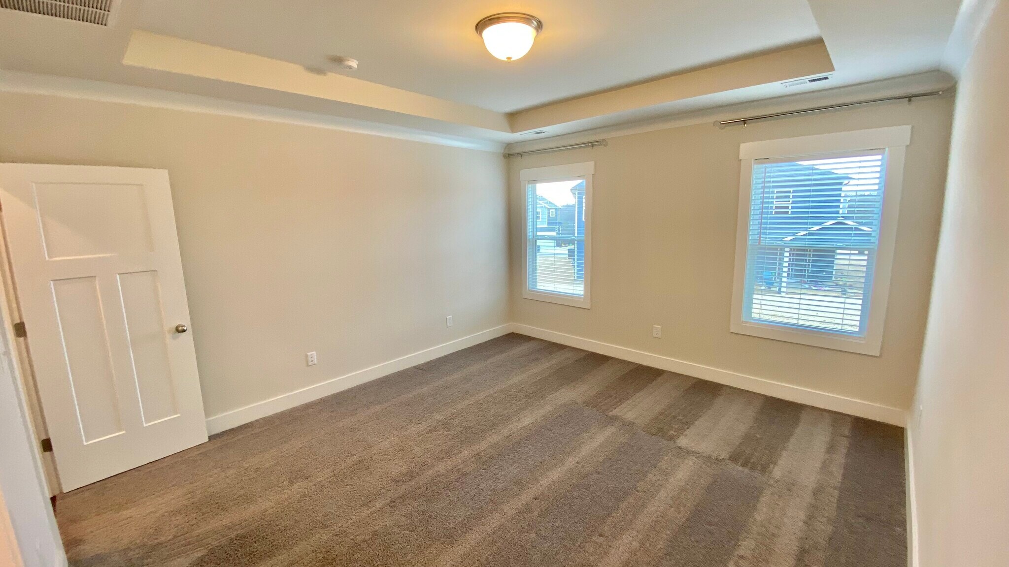 Master Bedroom - 178 Redcroft Dr