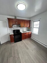 Building Photo - 535 N 2nd St