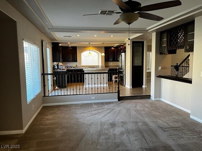 Building Photo - 1026 E Sonoran Hope Ave