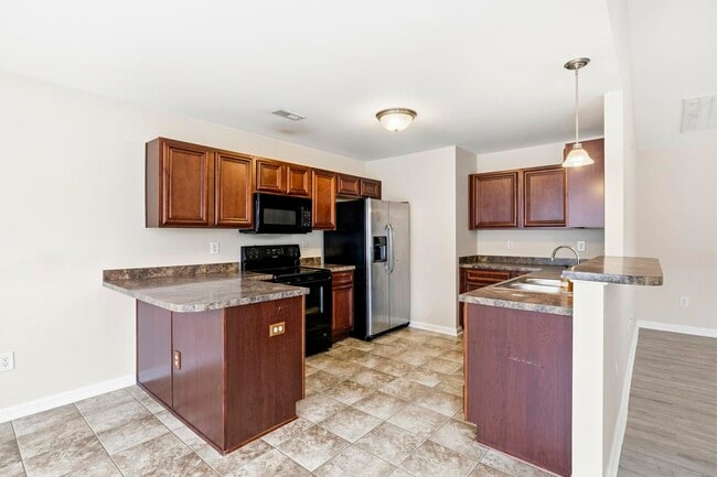 Building Photo - 2375 Morlynn Dr