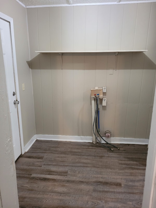 Building Photo - 2200 Dodson Ave