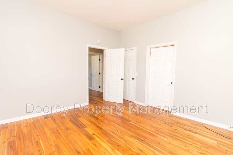 Building Photo - 1908 Cleveland Ave