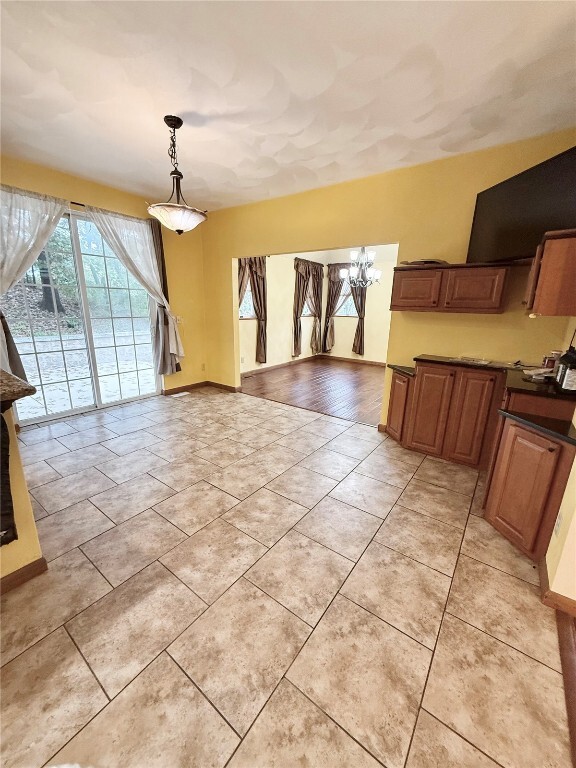 Building Photo - 205 Paul Pl