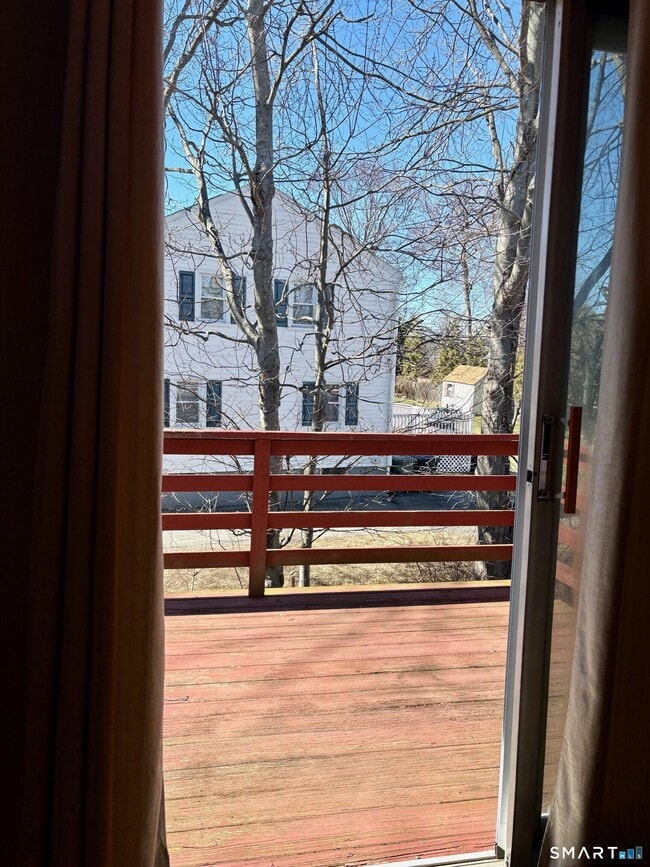 Building Photo - 146 Carriage Path S