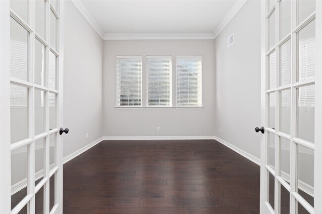 Building Photo - 27506 Windcrest Key Ln