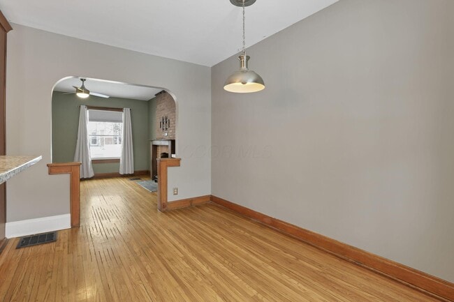 Building Photo - 47 W Weber Rd