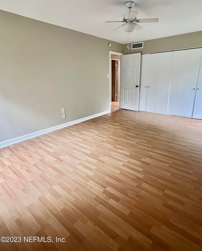 Building Photo - 8797 Como Lake Dr