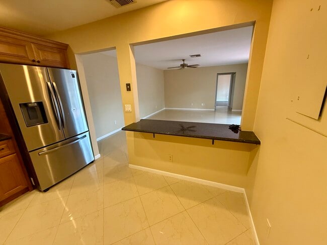 Building Photo - 105 Harvest Moon Ct