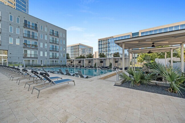 Refined relaxation, right at home - Windsor Metro West