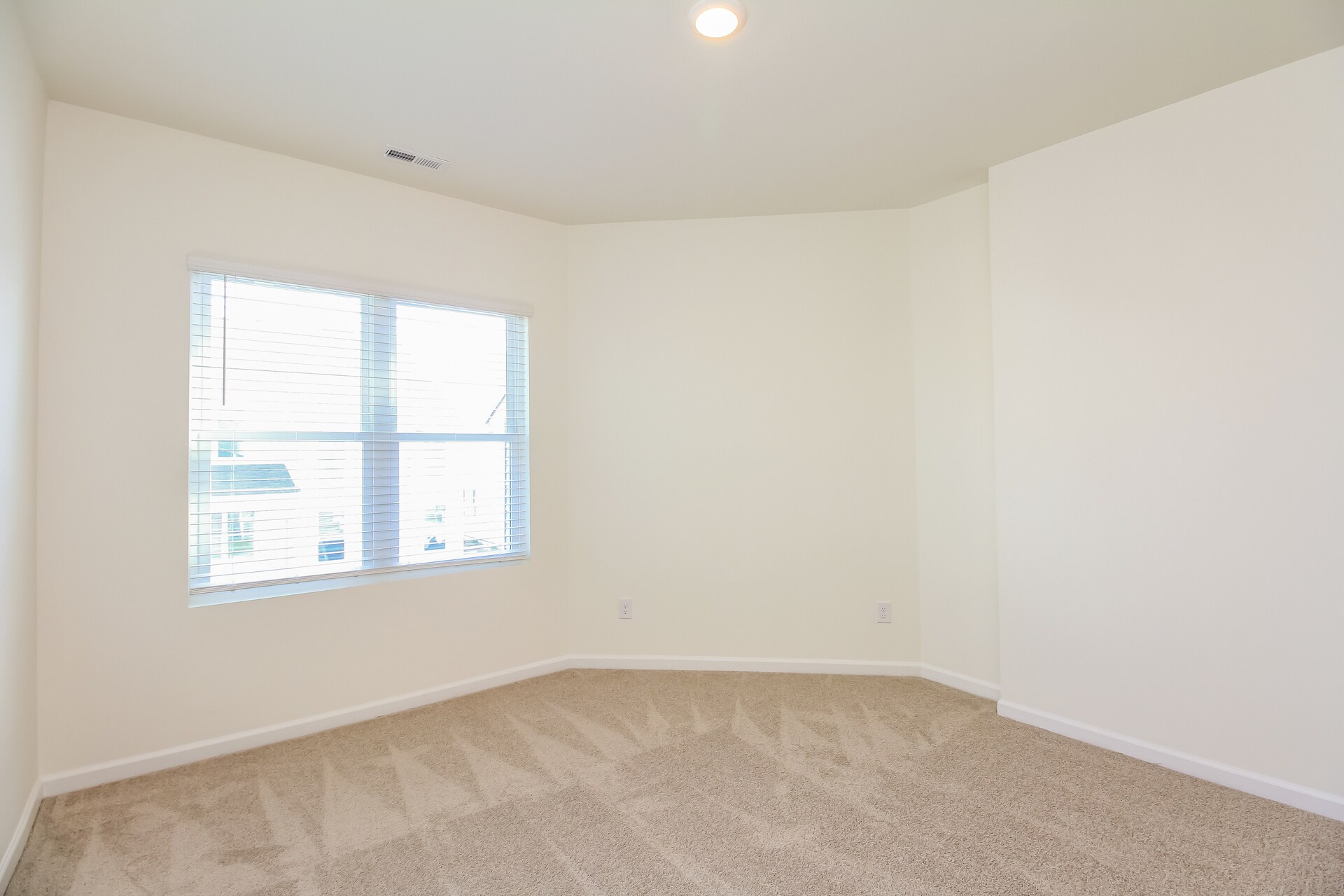Building Photo - 1608 Corbett St