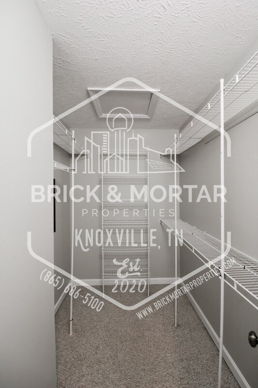 Building Photo - 4007 Heather Ct NW