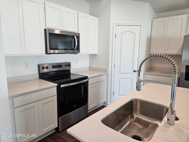 Building Photo - 59 Wellhaven Ln