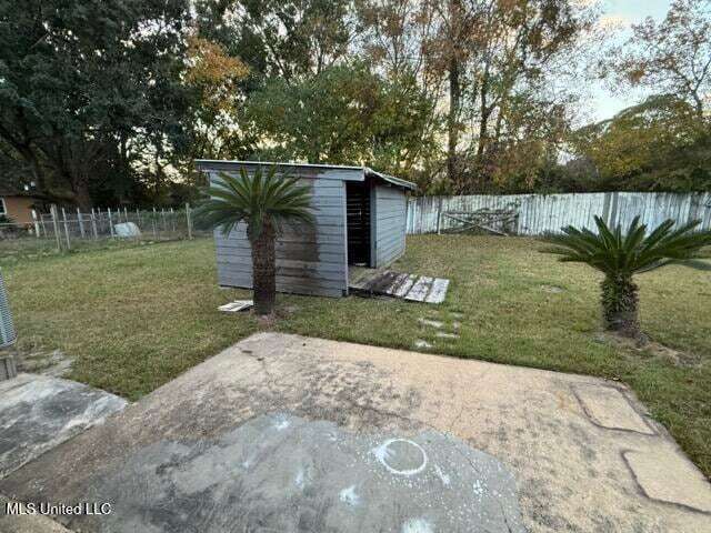 Building Photo - 320 Springdale Cir