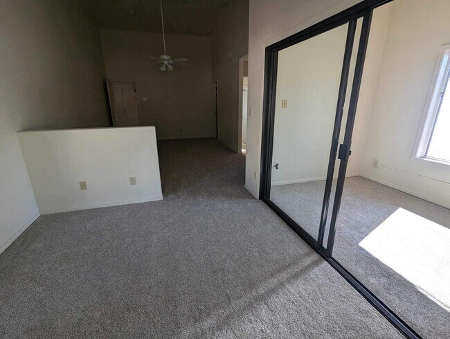 Building Photo - Large 3 bedroom with 3 car garage