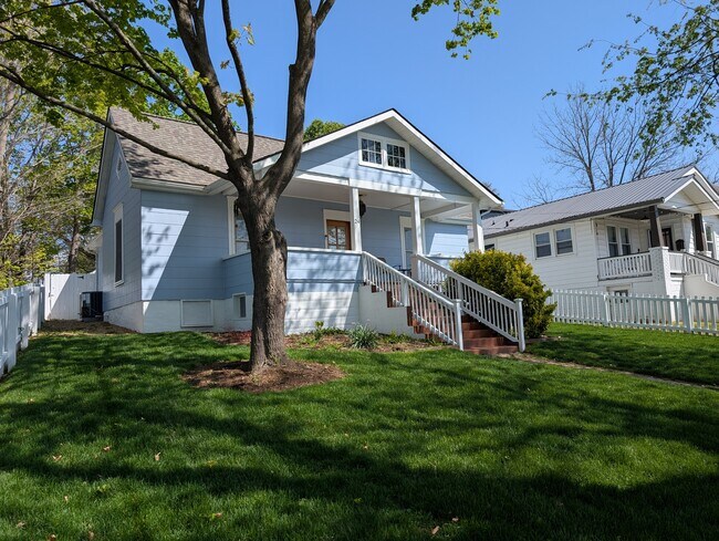 Building Photo - 24 Woodrow Ave