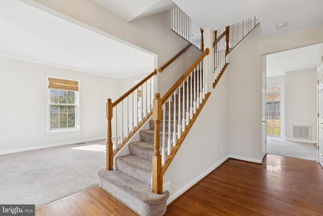 Building Photo - 17624 Overlook Rd