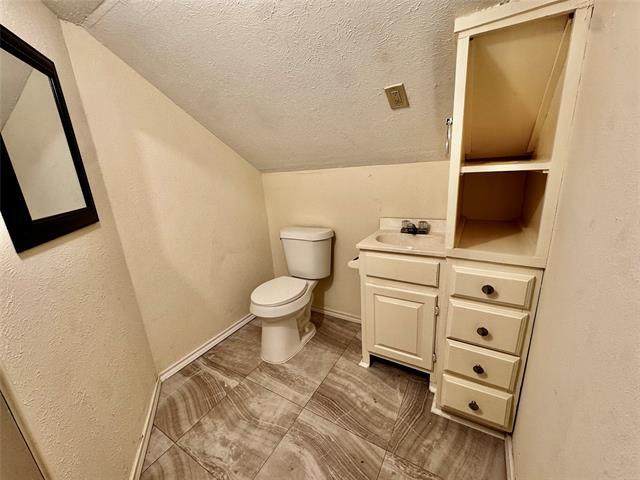 Building Photo - 1706 Saddle Rd