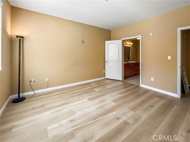 Building Photo - 360 W Ave 26