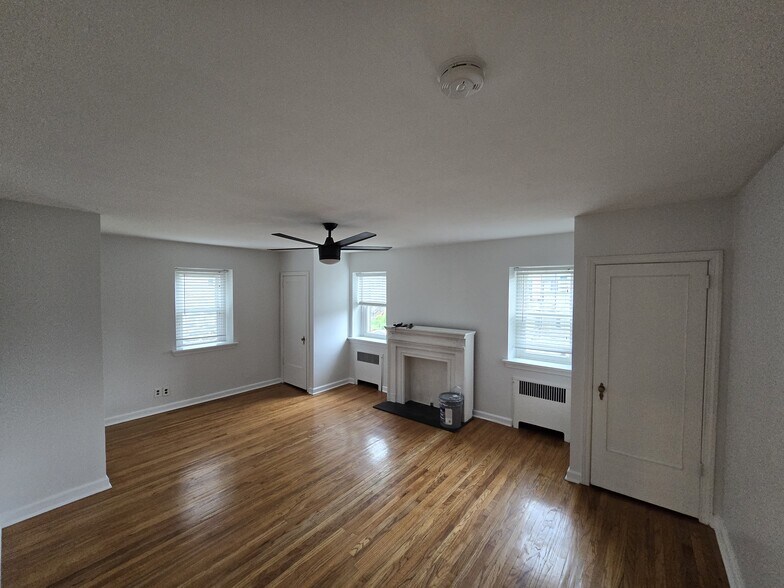Building Photo - 2632 Lenape Rd