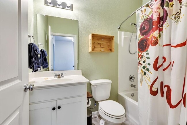 Building Photo - 13004 Titanium St