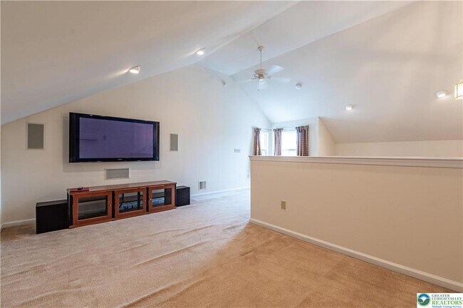 Building Photo - 5811 Fresh Meadow Dr