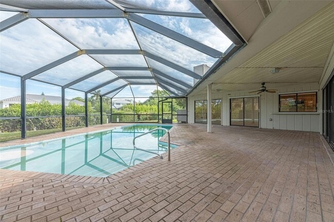 Building Photo - 5 Cache Cay Dr