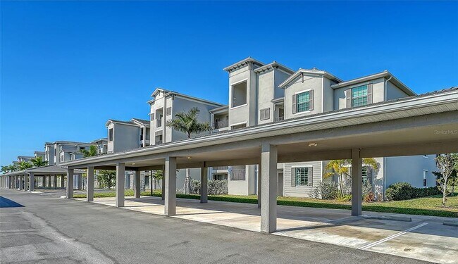 Building Photo - 12180 Wellen Golf St