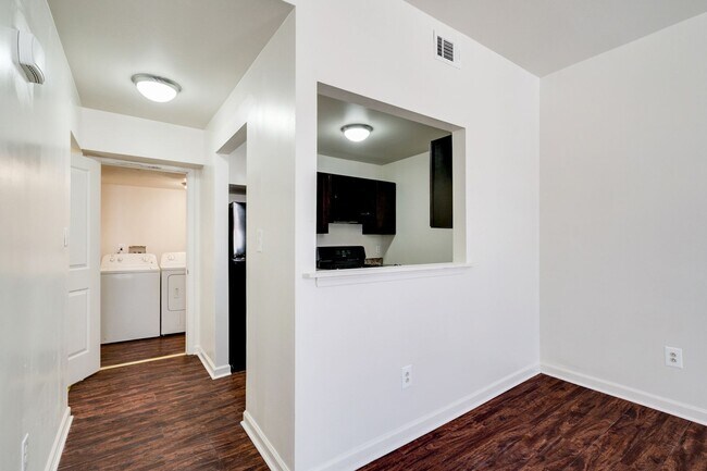 Building Photo - 4102 Ogden St