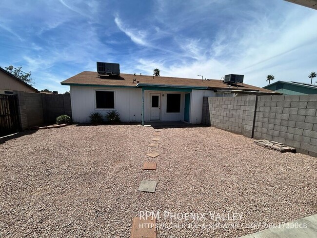 Building Photo - 13267 N 51st Dr