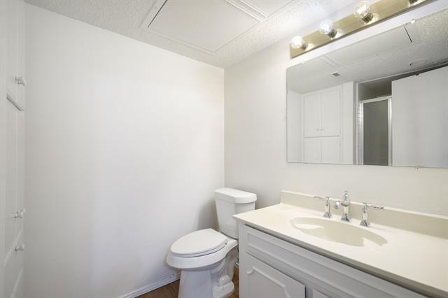 Building Photo - 5949 Copperwood Ln