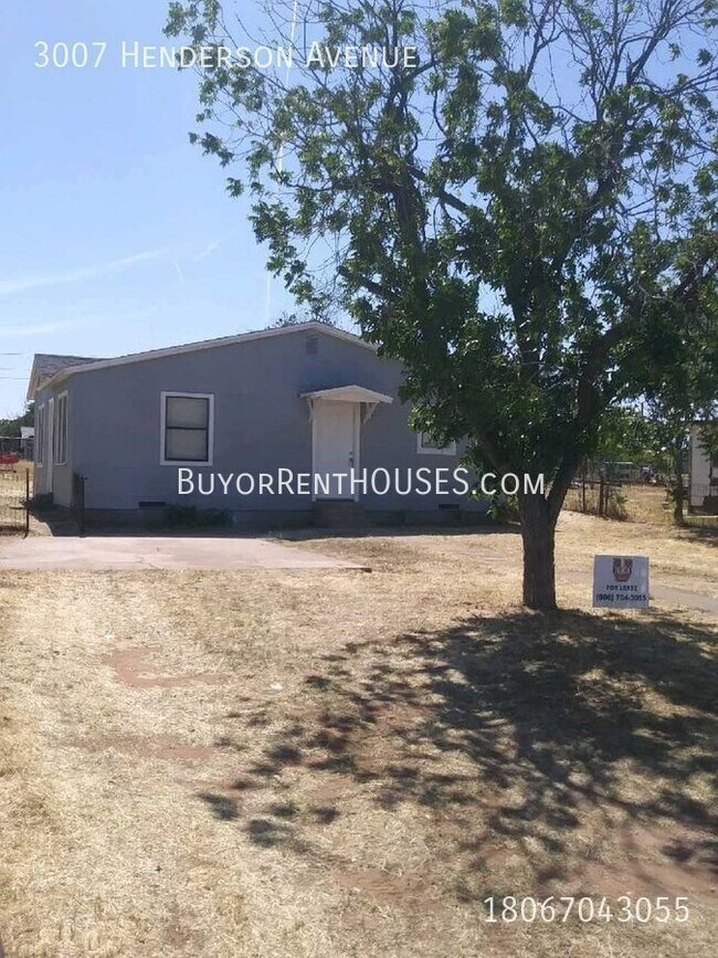 Building Photo - NEW FALL SPECIAL - Half off 1st month's re...