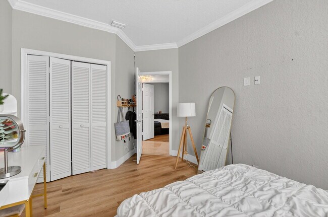 Building Photo - 12466 Baywind Ct