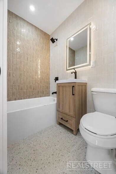 Building Photo - South 5th Street