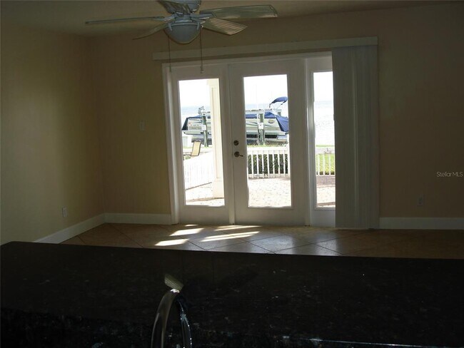 Building Photo - 5248 Beach Dr SE