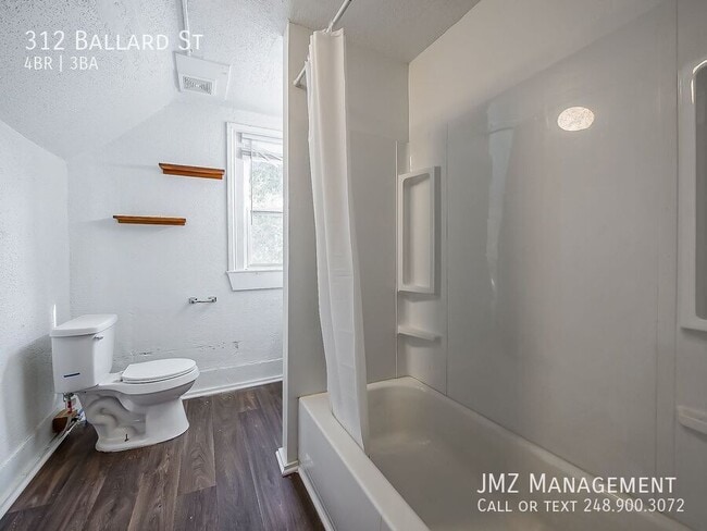 Building Photo - 312 Ballard St