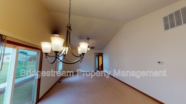 Building Photo - 1632 Tamworth Cir