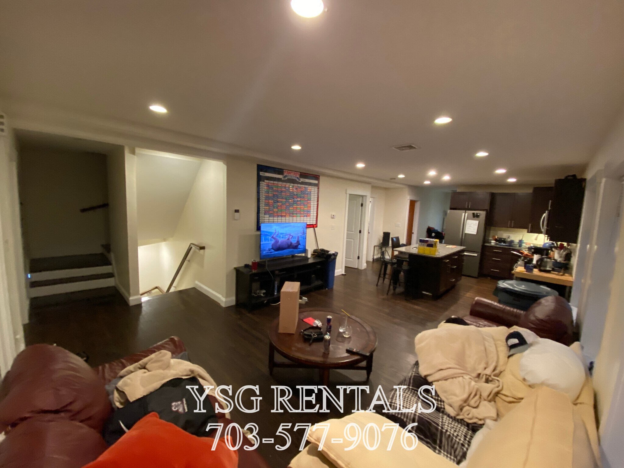 Building Photo - 27 Wait St