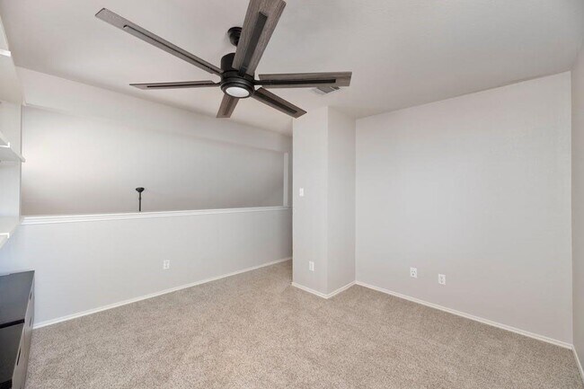 Building Photo - 9416 Bradner Dr