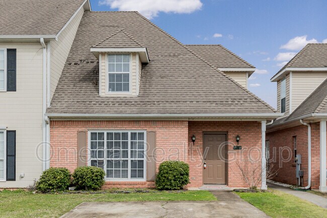 Building Photo - 1434 Amberley Woods Cv